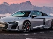 Audi R8: в известной компании появился первый заднеприводной суперкар 