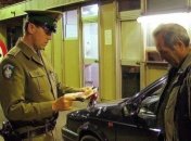 Польша будет выдавать большинство виз в Украине через посредника