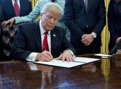 Трамп уволил и.о. генерального прокурора США за отказ в поддержке его указа