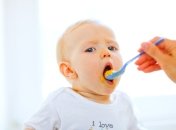 О чем говорят мамы: первый прикорм и питание малыша