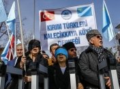 В Турции состоялась акция протеста под стенами посольства России