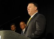 Комитет Сената США одобрил кандидатуру Помпео на должность госсекретаря