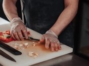 Чеснок имеет очень стойкий аромат