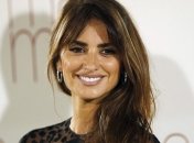 Пенелопа Крус удивила смелым нарядом