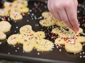 Имбирные пряники на Рождество: интересный рецепт от победительницы "Мастер Шеф" (видео)