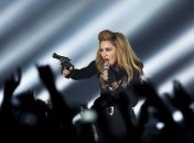Французские ультраправые подают в суд на Мадонну
