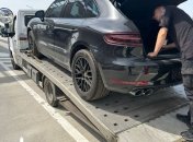 Дорогие авто семьи Борисова были арестованы