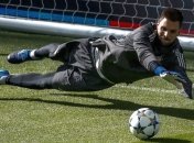 Вратарь Баварии Ульрайх извинился за свою ошибку в матче с Реалом