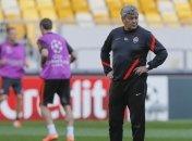 Луческу: Непонятно, как можно бомбить больницы, стадионы