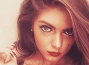 Девушка, которая лишилась работы из-за своей привлекательности (Фото)