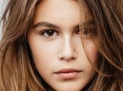 Дочь Синди Кроуфорд украсила обложку известного глянца 