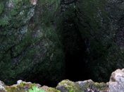 4 человека упали в пещеру, есть жертвы