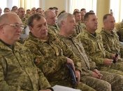 День защитника Украины: командование Сухопутных войск провело собрание (Фото)