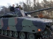 В Эстонии была продемонстрирована новая бронетехника 