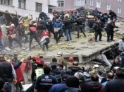Число жертв обрушения многоэтажки в Стамбуле возросло