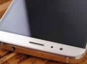 Китайцы выпустят смартфон с 4 камерами