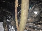 Пограничники задержали "УАЗ" с контрабандой (Видео) 