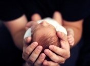 Мужские истории: как папа кормил грудным молоком новорожденного сына