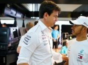 Хэмилтон остается в Мерседесе