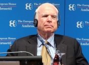 МакКейн: Администрация США так и не начала выполнять закон о санкциях против РФ