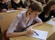 Абитуриентам грозит до 5 лет за списывание