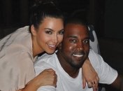 Развод? Ким Кардашьян съежает от Канье Уэста