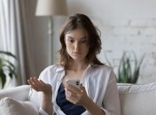 Якщо гаджет не вмикається і далі, то допоможе тільки сервісний центр