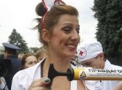 Депутатам под ВР раздавали уколы "Правдогон"  (Фото)