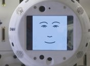 На борту космической станции теперь обитает робот Cimon 