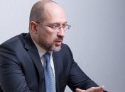 Премьер: Украина входит в мировой финансовый кризис 