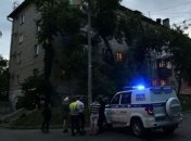 Провожали с руганью и под гитару: видео с места задержания стрелка в Екатеринбурге