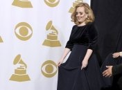 Адель пропустит мировую премьеру фильма о Джеймсе Бонде