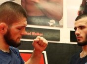 Менеджер Нурмагомедова уверен, что Хабиб сможет послать в нокдаун Мейвезера