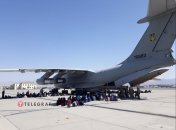 Беженцы ожидают посадку в Исламабаде. Фото: Телеграф