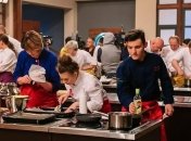 "Мастер Шеф Профессионалы" 2 сезон 3 выпуск: неожиданный финал первой битвы черных фартуков (Видео)