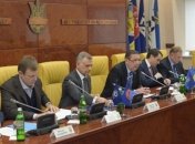 Под давлением фанатов ФФУ пытается перенести финал во Львов 