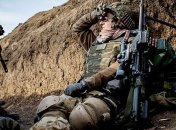 Бойовики РФ 15 разів обстріляли українські позиції, є поранений