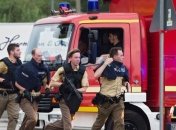 Появились первые фото и видео стрельбы в Мюнхене