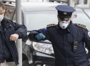 Власти Сербии отменили комендантский час