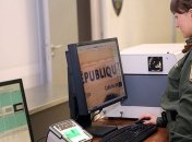 Кабмин ввел биометрическую верификацию украинцев и иностранцев