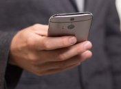 У Сінгапурі роздають Bluetooth-пристрої для відстеження коронавірусу