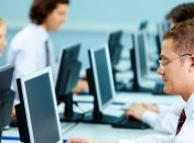 Все онлайн: Шмыгаль сказал, когда Украина перейдет в режим "без бумаг"