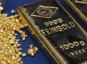 Львовские таможенники нашли золото в банках с краской из Англии