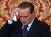 Врач Берлускони рекомендует ему переехать в Кению