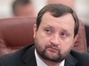 Арбузов: Нацбанк пока не будет "отпускать" гривню 