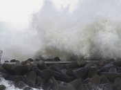 Сильнейший тайфун обрушился на Тайвань (Видео)