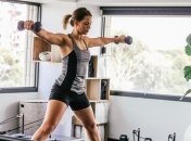 Чому тренування вдома це краще ніж у тренажерному залі