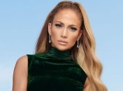 Джинсовый комбинезон - как носить: пример Дженнифер Лопес