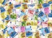 Курс валют на 26 ноября: гривна укрепилась к евро, но ослабла к доллару