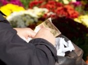  Президентом одобрен переход Украины на безналичные расчеты